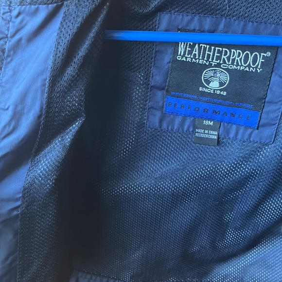 Vest - Picture 11 of 11